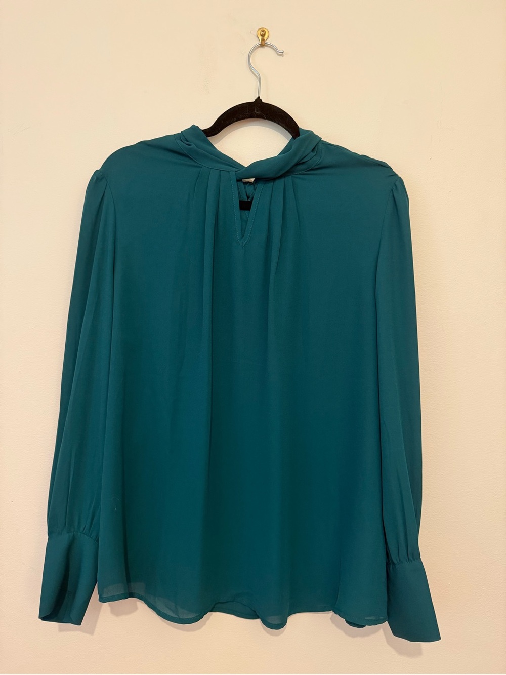 Adrianna Papell Teal Keyhole Long-Sleeve Blouse
